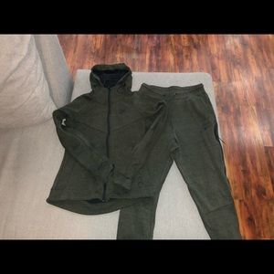 Nike track suit
